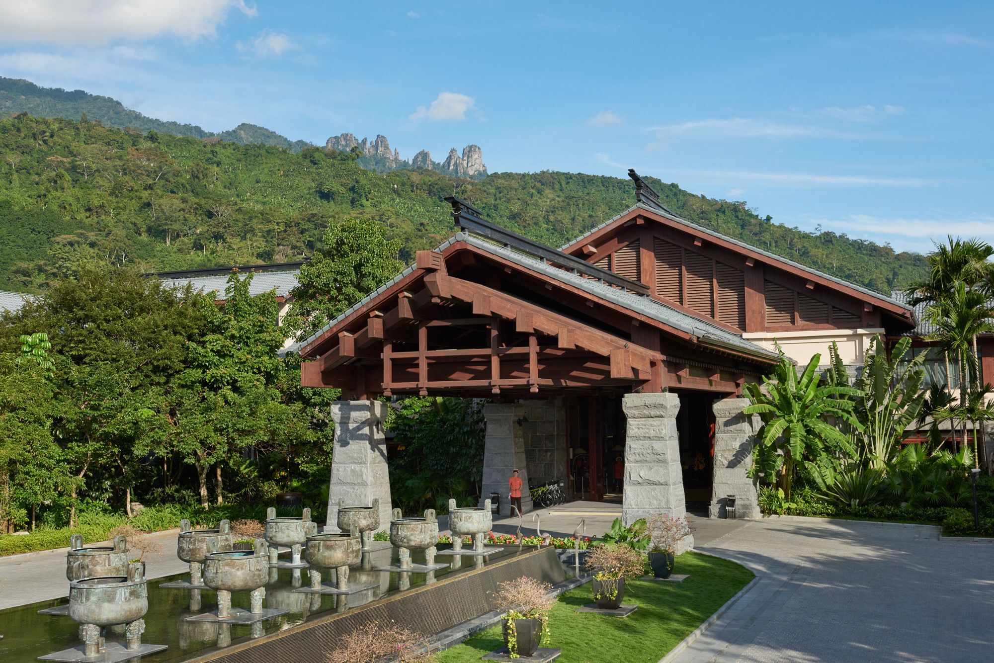 Doubletree Resort By Hilton Hotel Hainan - Qixianling Hot Spring Baoting Exteriér fotografie