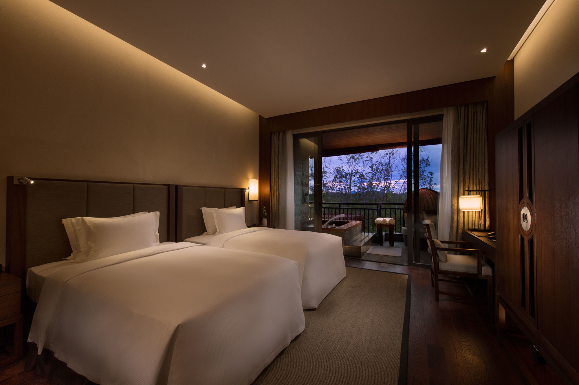 Doubletree Resort By Hilton Hotel Hainan - Qixianling Hot Spring Baoting Exteriér fotografie
