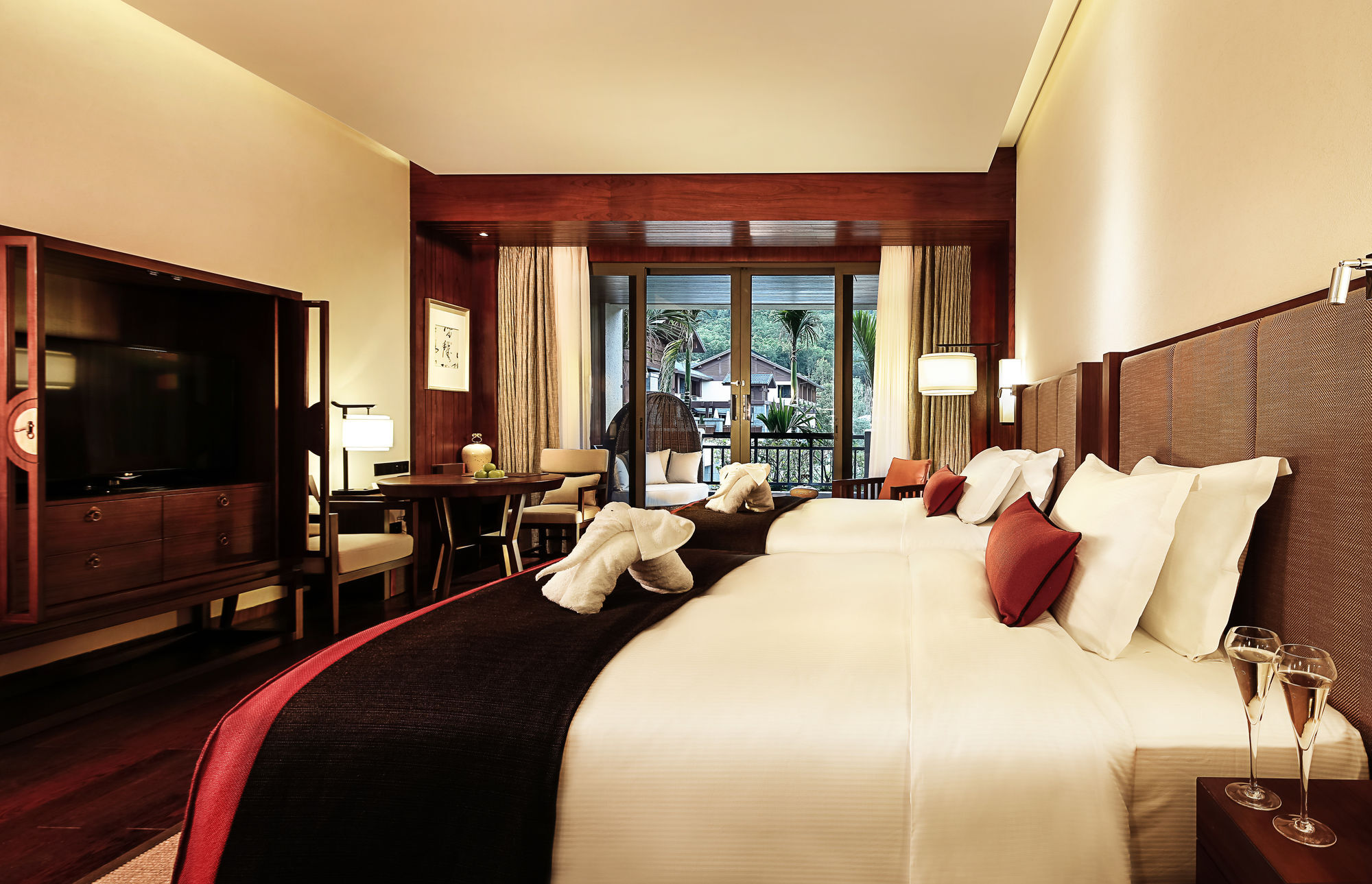 Doubletree Resort By Hilton Hotel Hainan - Qixianling Hot Spring Baoting Exteriér fotografie